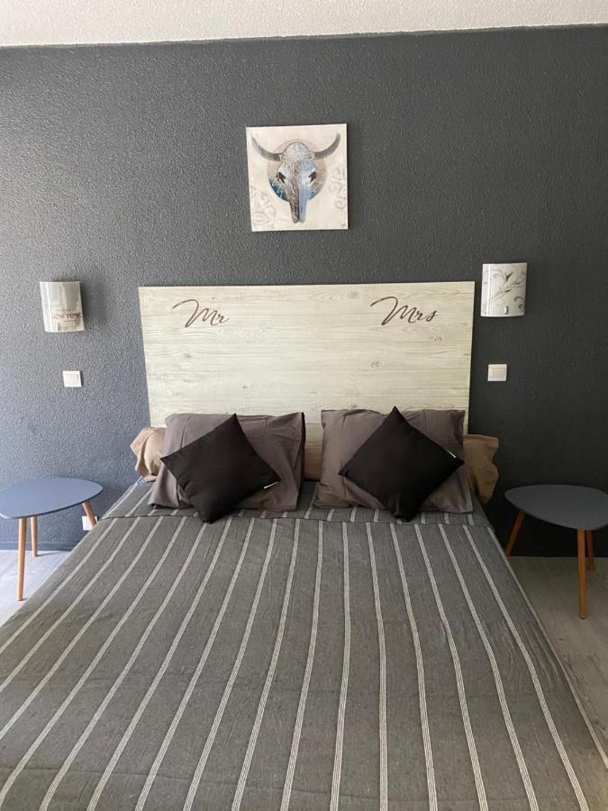 Appt Les Hameaux 2.0 Apartment Arles Ngoại thất bức ảnh